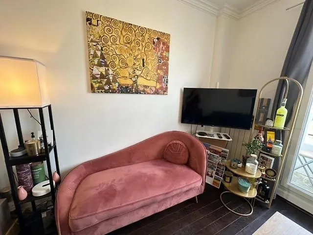 Your Home At The Luxembourg Garden 巴黎